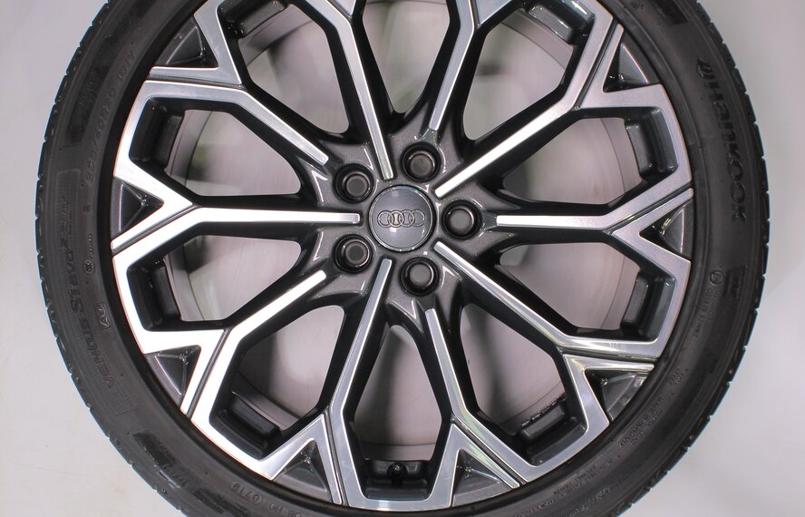 Audi Audi A6 C9 20 inch wheels Hankook Summer Tires Original