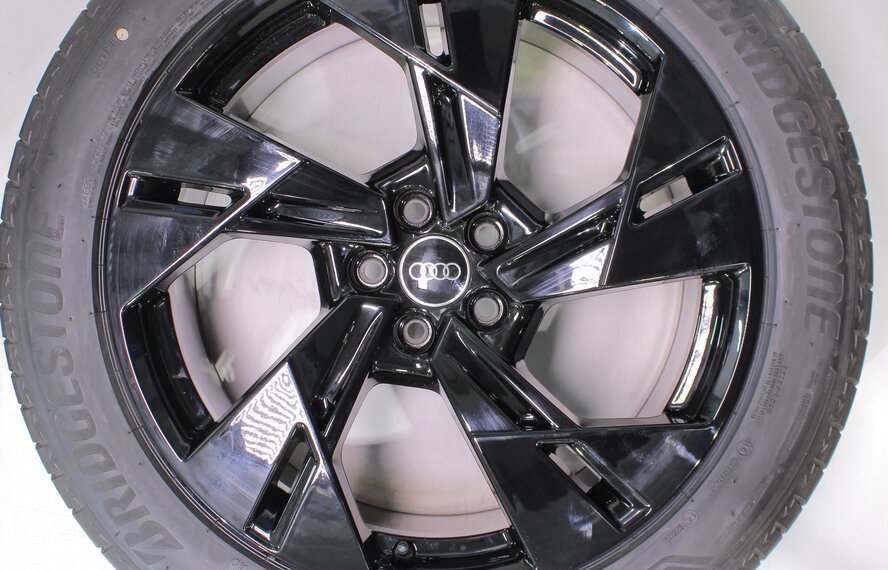 Audi Audi e-tron GE Q8 e-tron 20-inch Wheels Bridgestone Summer Tires New Original