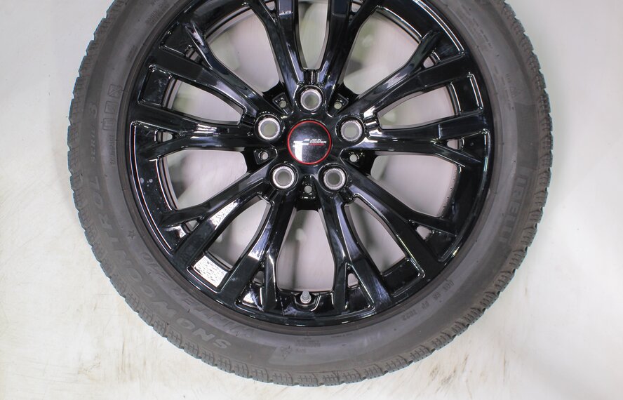 Mini Mini Cooper J01 JCW991 17-inch wheels Pirelli winter tires Genuine