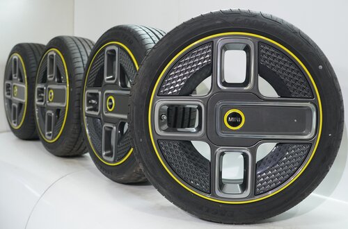 Mini Mini Cooper / S / One / Convertible F55 F56 F57 737 17-inch wheels Goodyear Summer Tires New Original