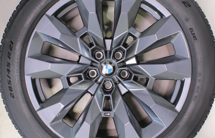 BMW BMW XM G09 21-inch Wheels Pirelli Winter Tires New Original