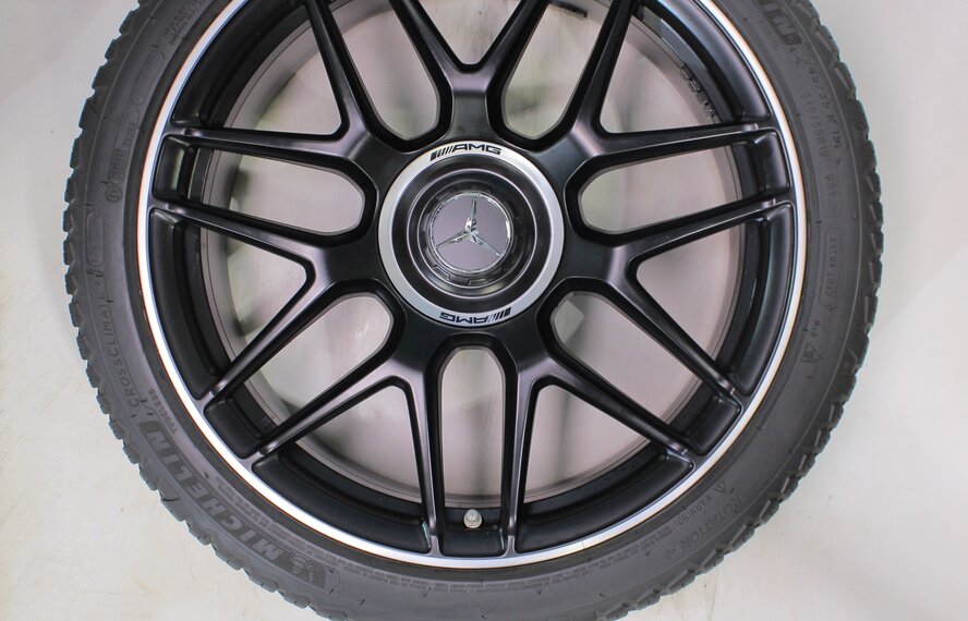 Mercedes Mercedes A45 AMG W177 19-inch wheels Michelin All-Season (4 seasons) Original