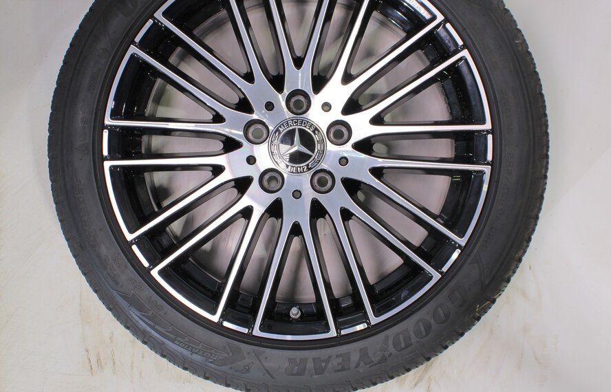 Mercedes ME2026-0243