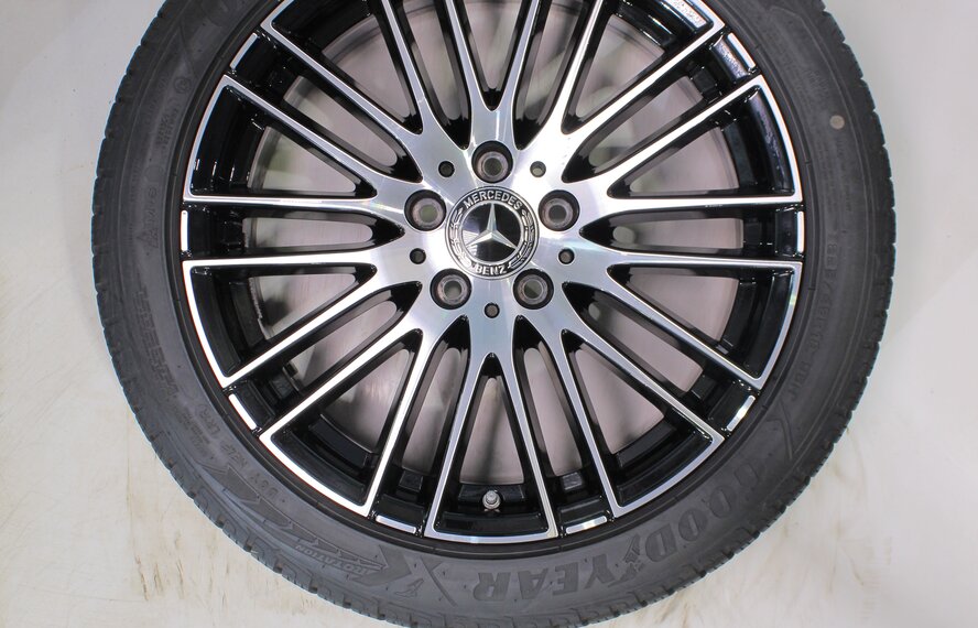 Mercedes ME2026-0243