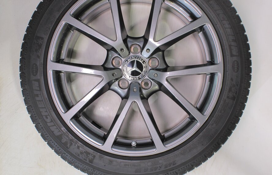 Mercedes ME2026-0226