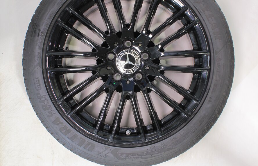 Mercedes ME2026-0241