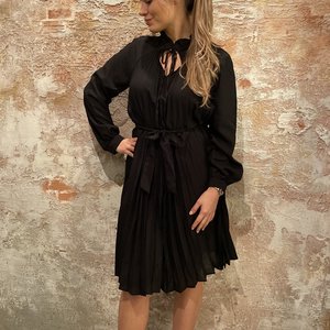 NAKD Tied waist dress zwart