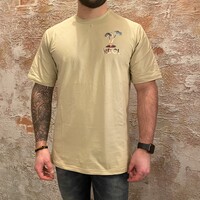 t-shirt palm green