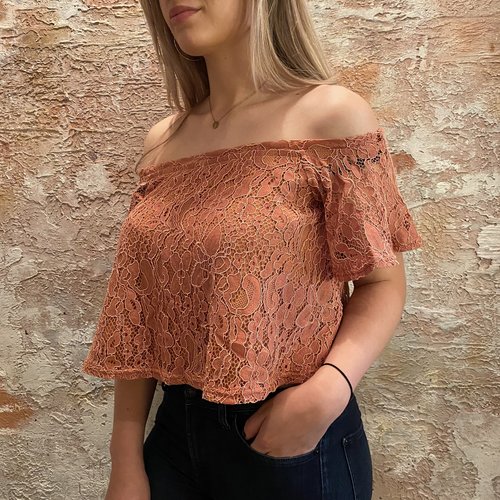 NAKD Off shoulder lace top roest