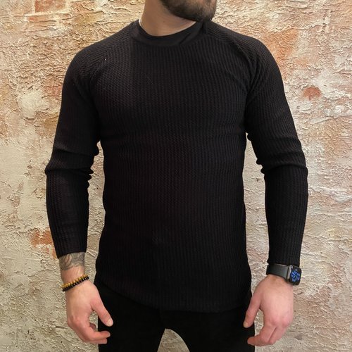 Radical Pullover Black