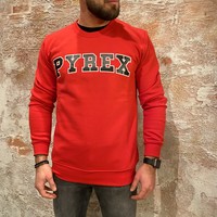 Sweater red