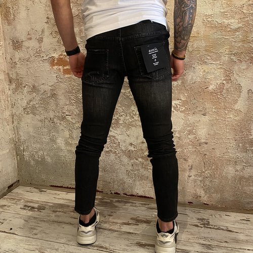 Radical Dwayne black denim