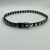 Riem zwart zilverkleurige gaatjes 110 cm