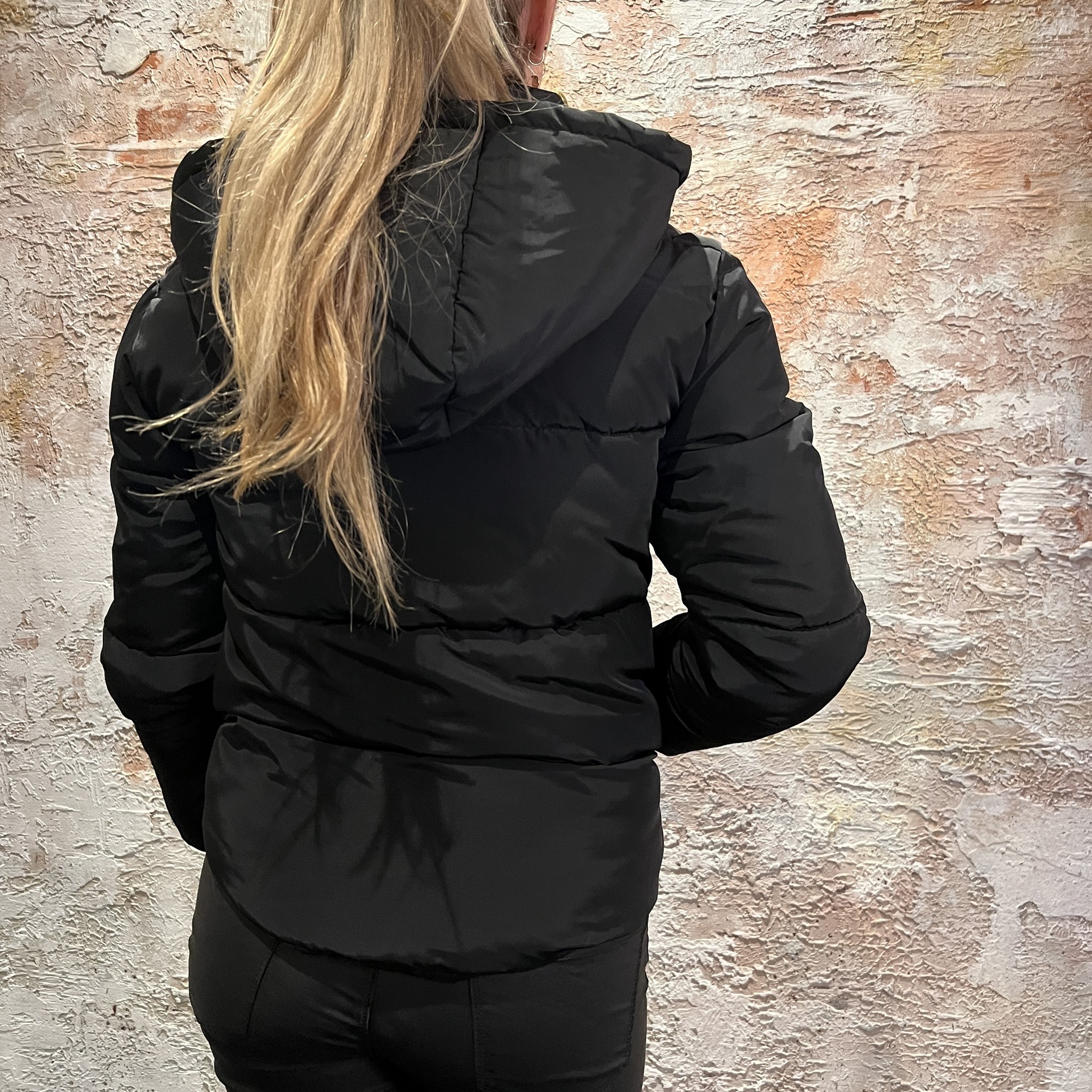Nikkie Alexa Puffer Coat Black 