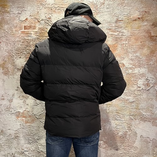 Purewhite Matte Jacket Black