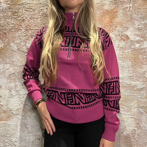 Nikkie Tassie Pull Magenta