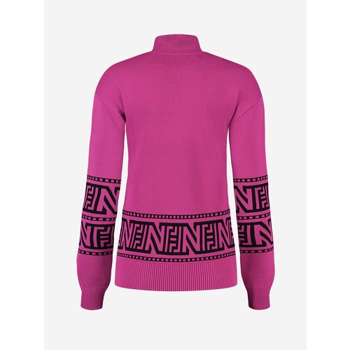 Nikkie Tassie Pull Magenta