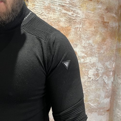 Purewhite Mockneck Pull Zwart Logo