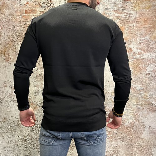 Purewhite Pullover Round Neck Black