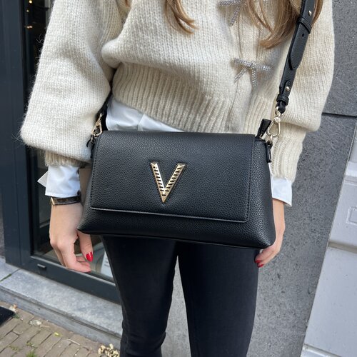 Valentino by Mario Valentino Oregon Re Flap Bag Nero Valentino by Mario Valentino Oregon Re Flap Bag Nero
