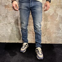 The Ryan L Blue W3005