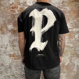 Pure Path Brushstroke Initial T-shirt Black