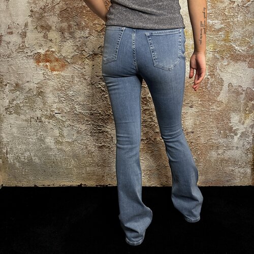 Nikkie Evia Blue Flare Jeans Nikkie Evia Blue Flare Jeans