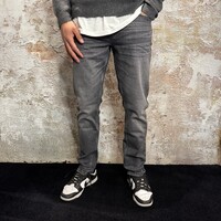 The Ryan Grey Dark W1306