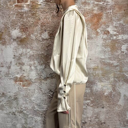 Nikkie Hino Blouse Cream Nikkie Hino Blouse Cream