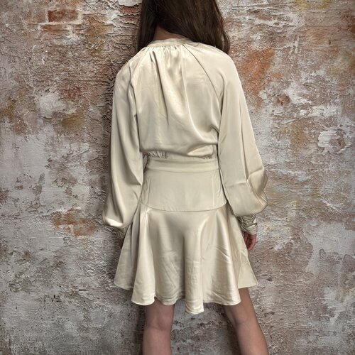 Nikkie Hino Solid Dress Cream Nikkie Hino Solid Dress Cream