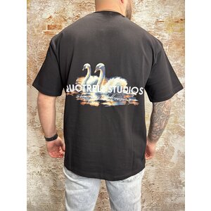 Quotrell Swan Oversized Tee Black