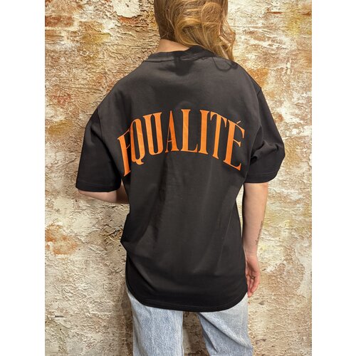 Equalité Oliver Oversized Tee Black Orange