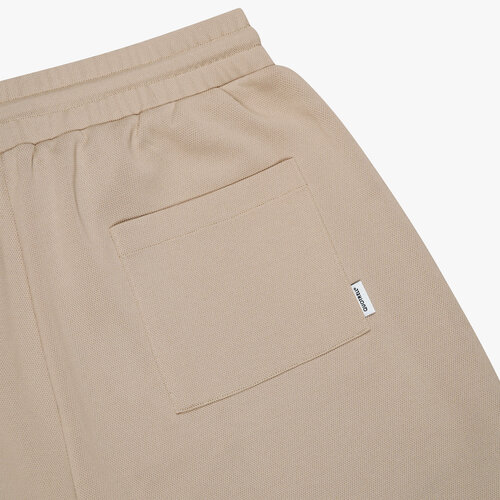 Quotrell Lagos Short Sand