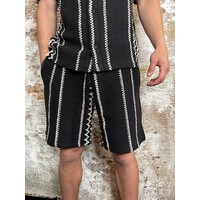 Granada Short Black Off White