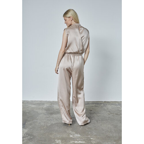 Sisters Point Satin Guto-JU4 Jumpsuit Champagne Sisters Point Satin Guto-JU4 Jumpsuit Champagne