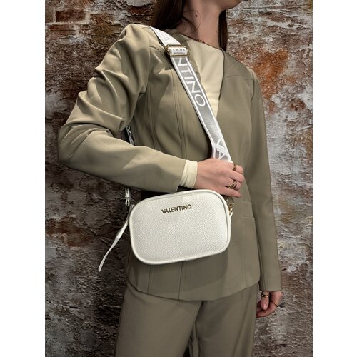 Valentino by Mario Valentino Miramar Camera Bag Bianco Valentino by Mario Valentino Miramar Camera Bag Bianco