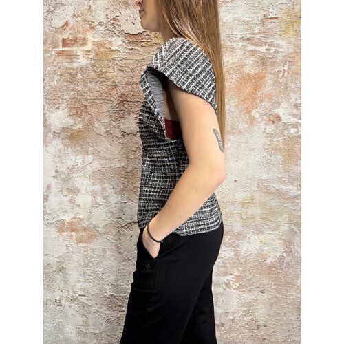 Sisters Point Evela-VE1 Top Black Check Sisters Point Evela-VE1 Top Black Check