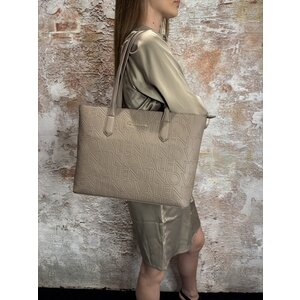 Valentino by Mario Valentino Pansy Shopping Taupe VBS8PG01