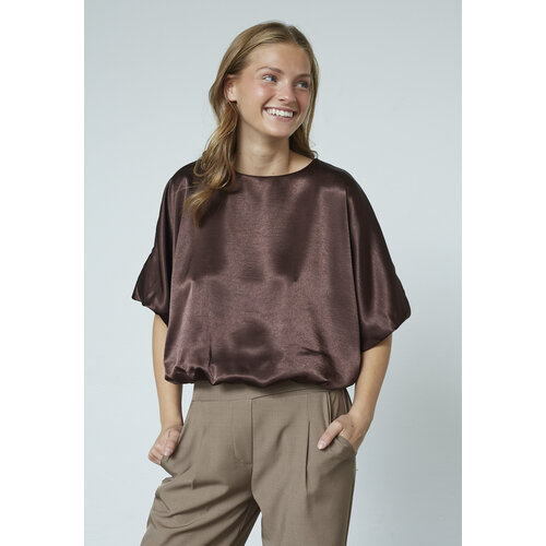 Sisters Point Gufo Satin Top Brown