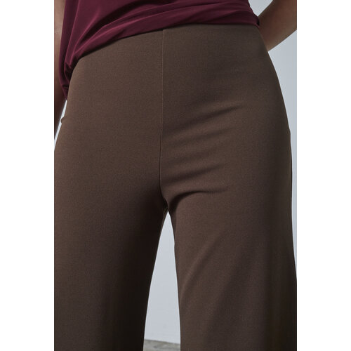 Sisters Point Glut Pant Chocolate