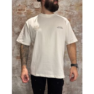 Quotrell Insignia Oversized Tee Ecru Taupe