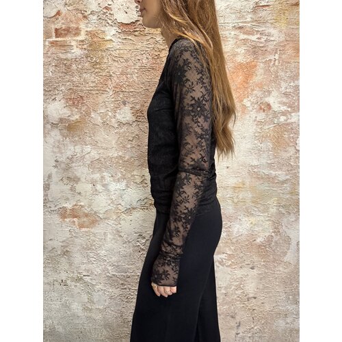 Sisters Point Edana Lace Top Black