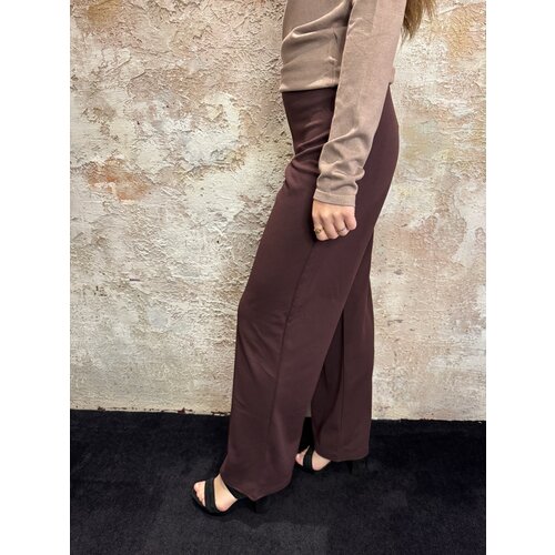Sisters Point Glut Pant Bordeaux