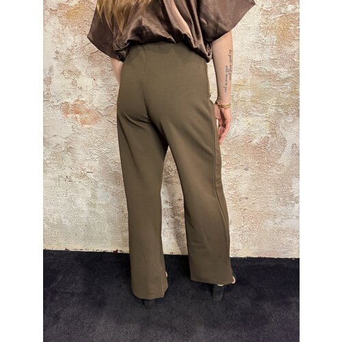 Sisters Point Glut Pant Chocolate