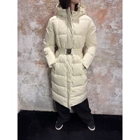 Lynnwood Long Puffer Cream