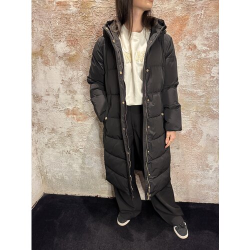 Nikkie Lynnwood Long Puffer Black Nikkie Lynnwood Long Puffer Black