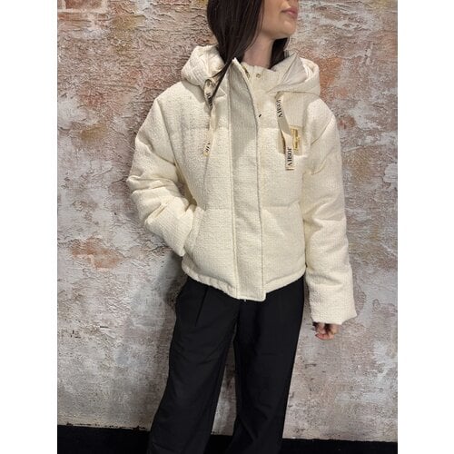 Josh V Alice Jacket Cocoon White Josh V Alice Jacket Cocoon White