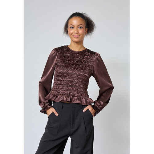 Sisters Point Nix Strakke Top Brown