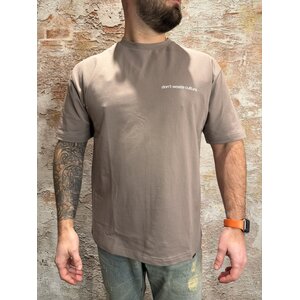 Don't Waste Culture Cleo T-Shirt Warm Grey