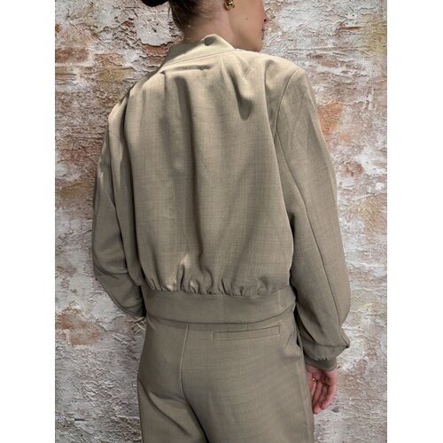 Sisters Point Garwin Bomber Sand